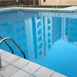 Reparaci&oacute;n de piscinas - Comunidades en Valladolid
